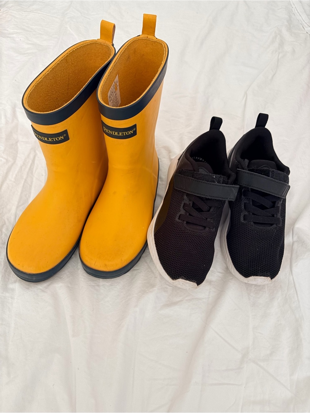 Pendleton Yellow Rain boots + Puma running shoes size 1